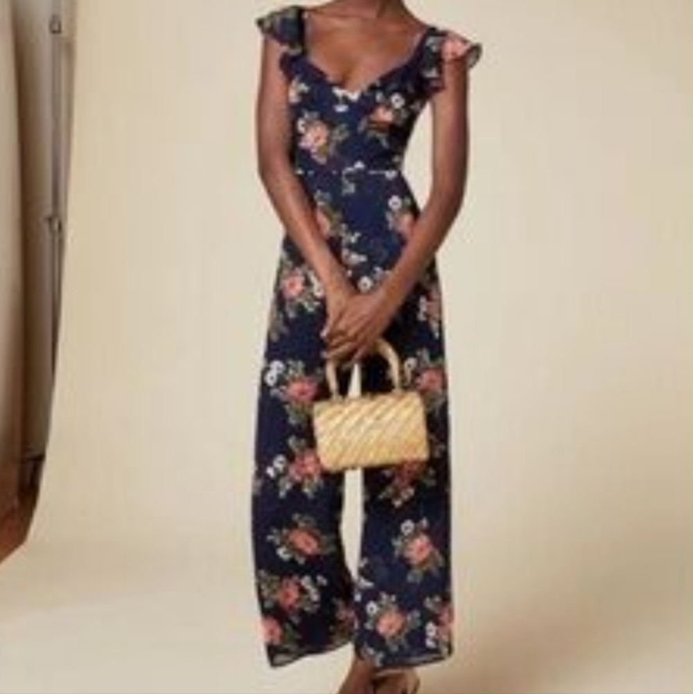 Reformation Floral Print V-Neck Jumpsuit Size 0 Blue Floral Print